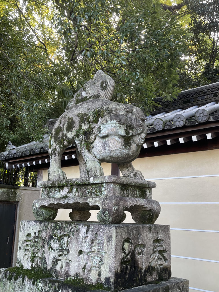 北門 狛犬(吽形)