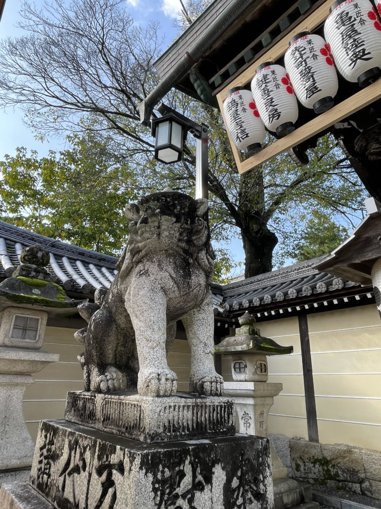 東門 狛犬(阿形)